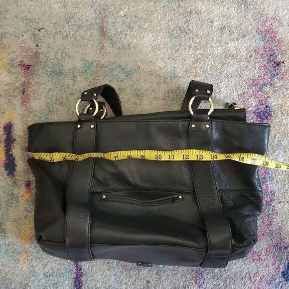 Michael Kors Large Leather Austin Bag in Black - Picture 8 of 15